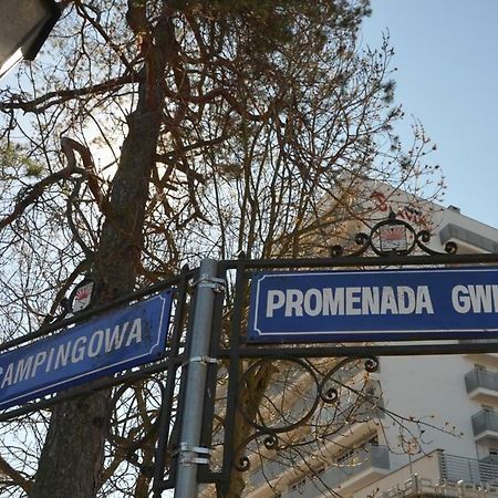 Ferienwohnung Maly Przytulny Apartament Z Widokiem Na Morze - Po Remoncie Misdroy Exterior foto